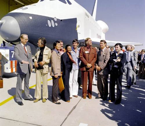 1976 enterprise rollout Startreck