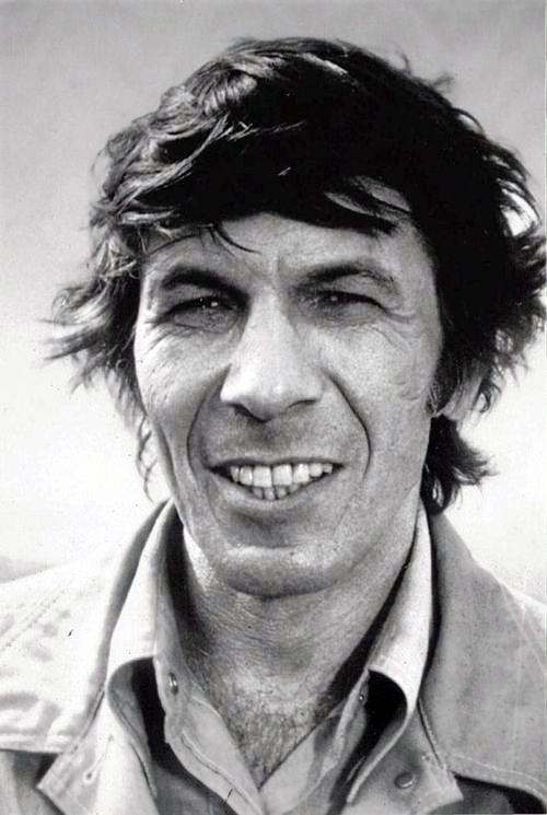 tumblr_m04fp228pC1r9wx7so1_500