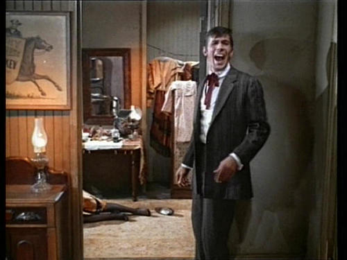 Bonanza-The-Ape-leonard-nimoy-17327977-500-375