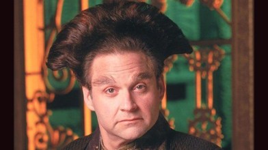 Stephen-Furst-as-Vir-in-Babylon-5